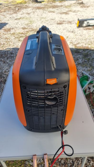 Генератор за ток 3000W Дистанционно палене!