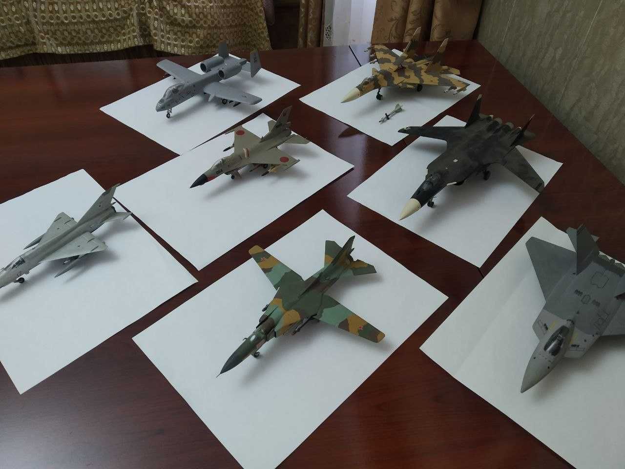 Сборные модели самолетов. 1:100.  ГДР. 1980-е.