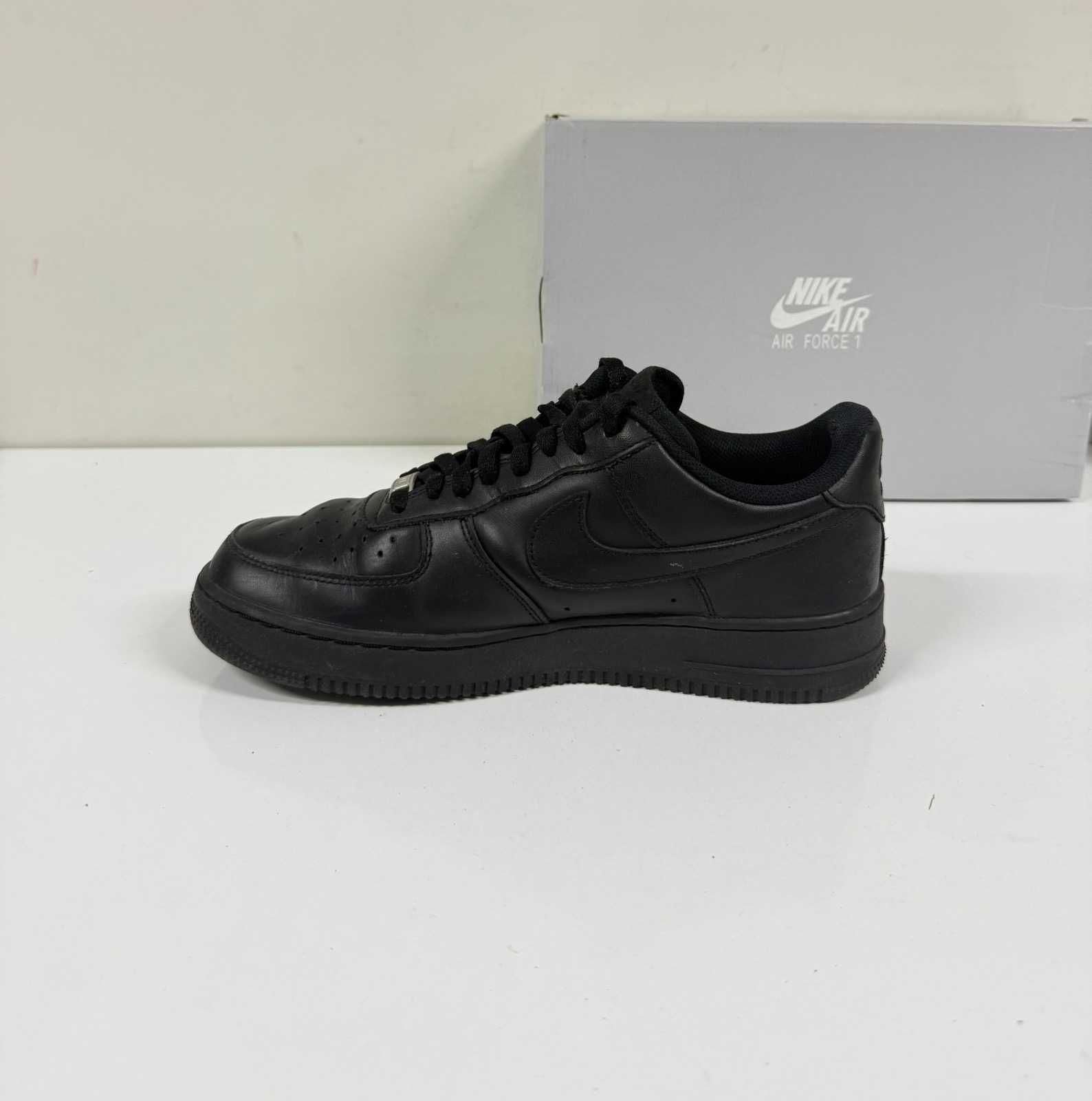 Nike Air Force 1 07