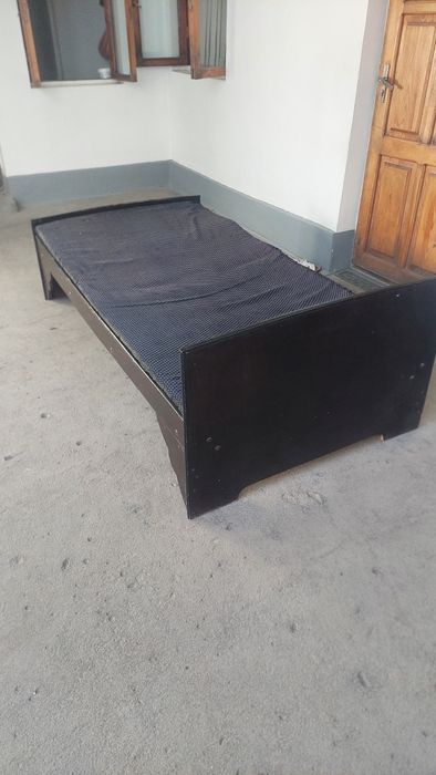 Продам кровать 2/1.