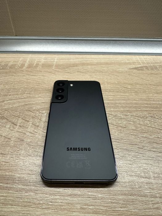 Vand SAMSUNG Galaxy s22