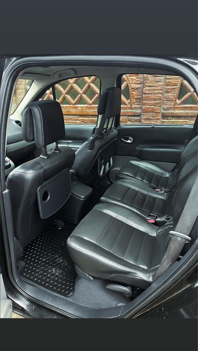 Renualt megane scenic