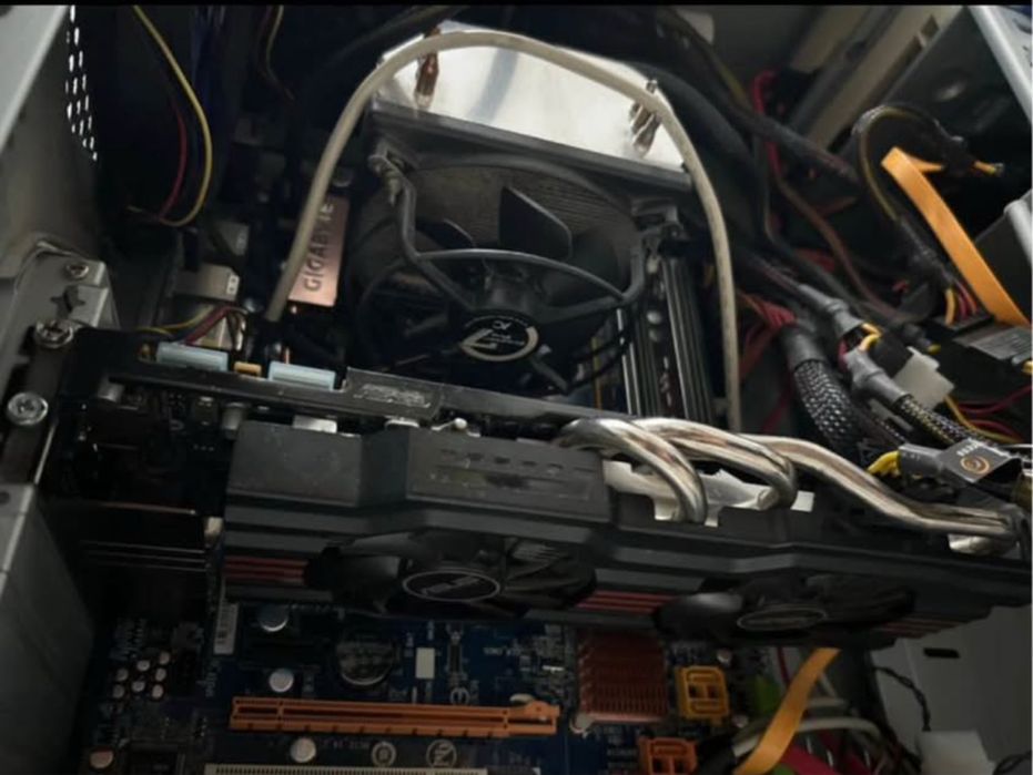 Calculator Retro Gaming GTX 660Ti | Q6600 | SSD | Windows XP