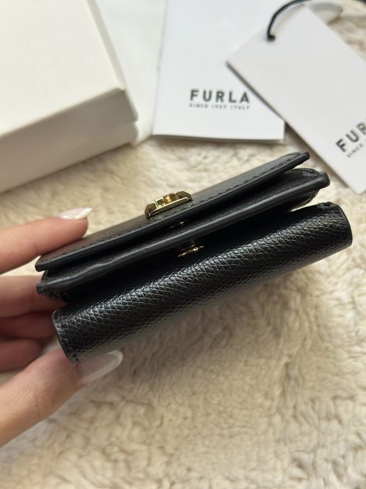 FURLA кожено портмоне с кутия