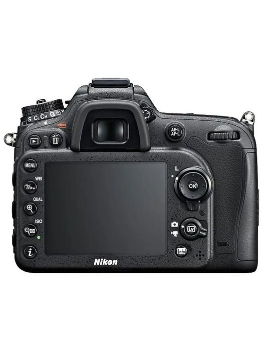 Зеркальный фотоаппарат NikonD7100