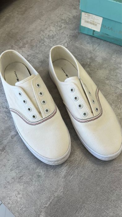 Кеды оригинал белые