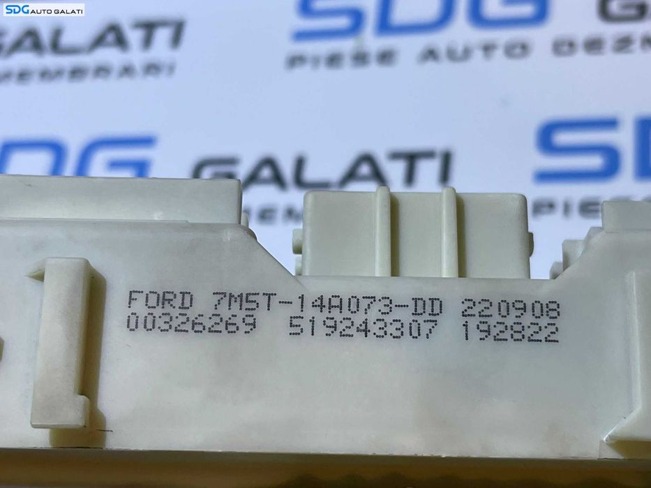Tablou Panou Relee Sigurante Ford Focus 2 2004 - 2010 Cod 7M5T-14A073-DD 8M5T-14014-CNA