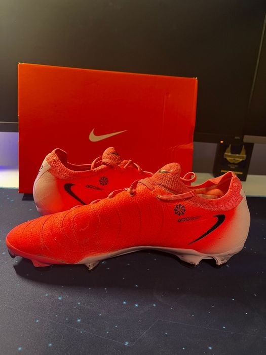 Crampoane de fotbal ,, phantom GX pro FG’’