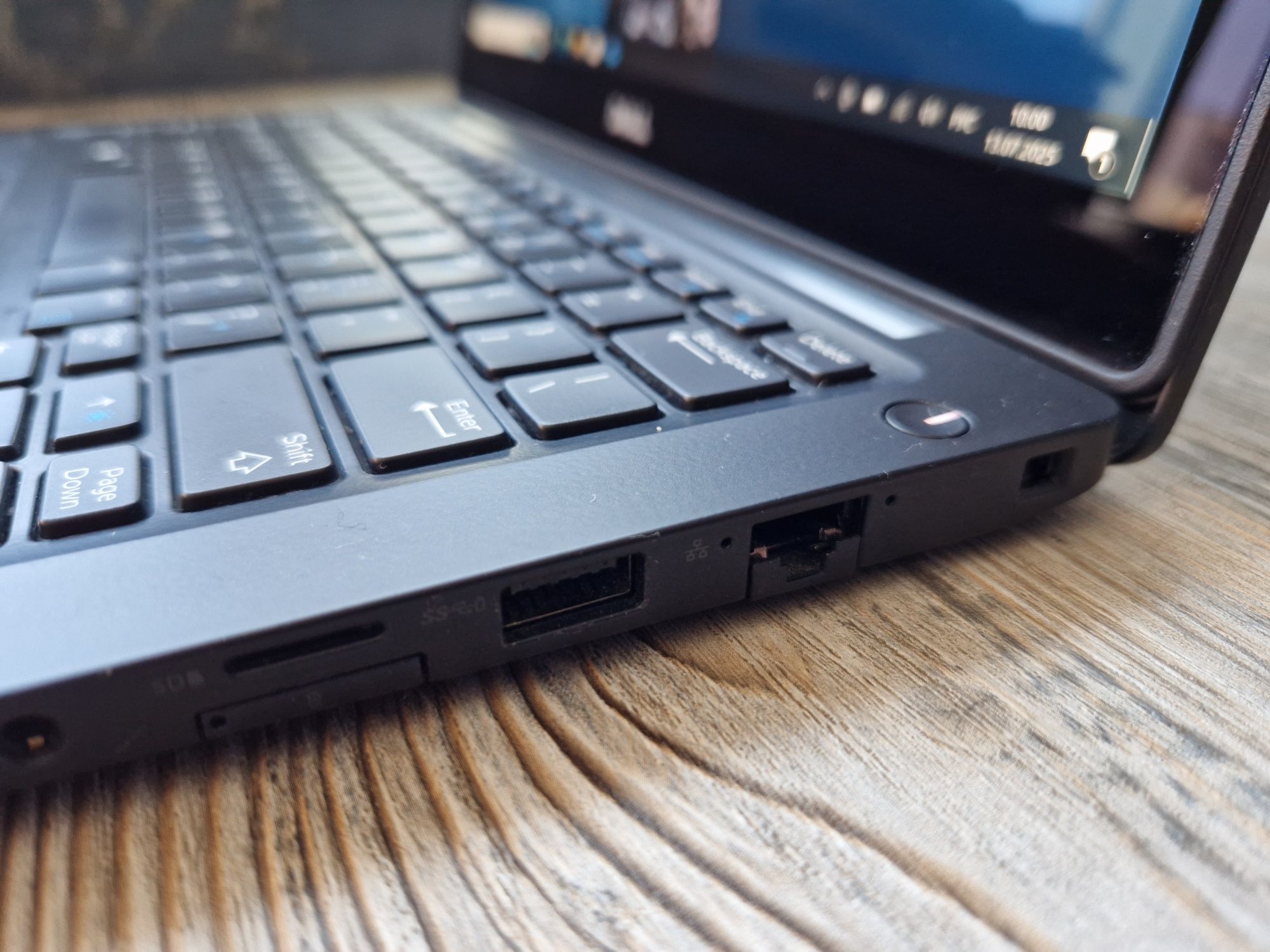 Ультрабук сенсорный Dell Latinube 7280
