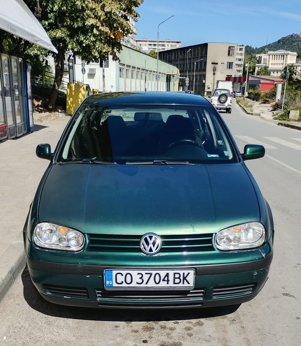 Продавам Кола за работа vw golf 4/1.4 газ бензин.всичко платено