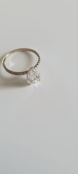 Inel diamant 2,14 ct,aur alb 14 k,Pear Brilliant,premium
