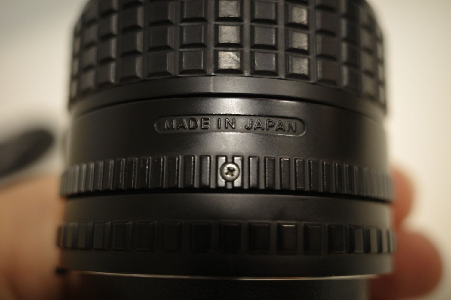 REZERVAT Nikon 100 F2.8 E series