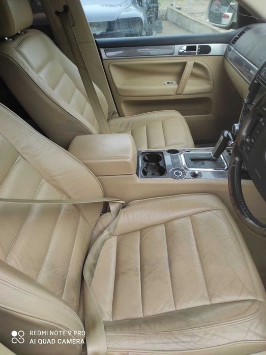 VW Touareg 3.2, 241 к.с, автоматик, задна камера