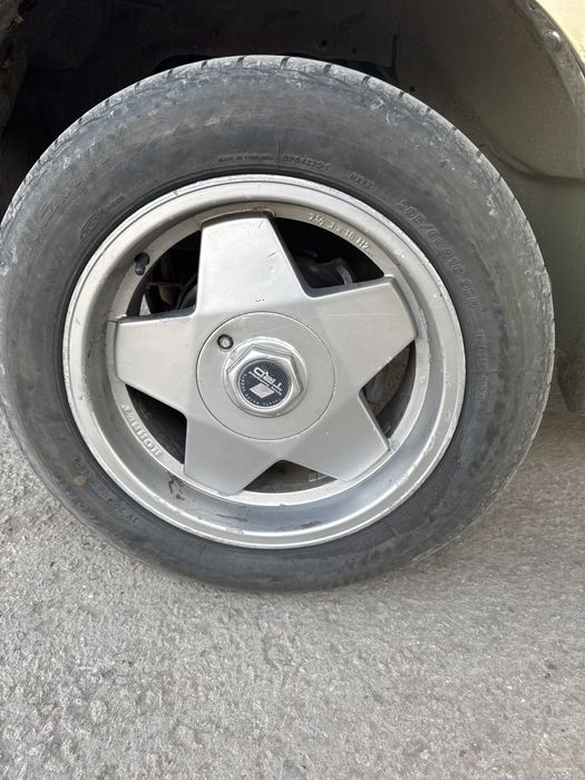 Продам диски оригинальные. В хоршем состоянии с вылетом.