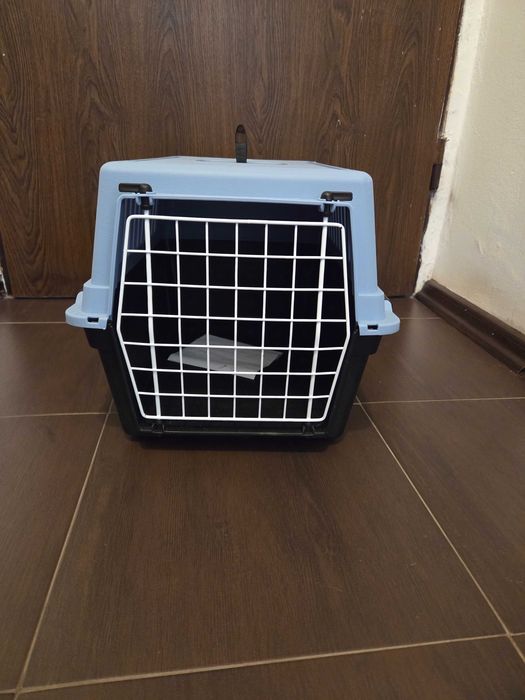 Продавам нова клетка