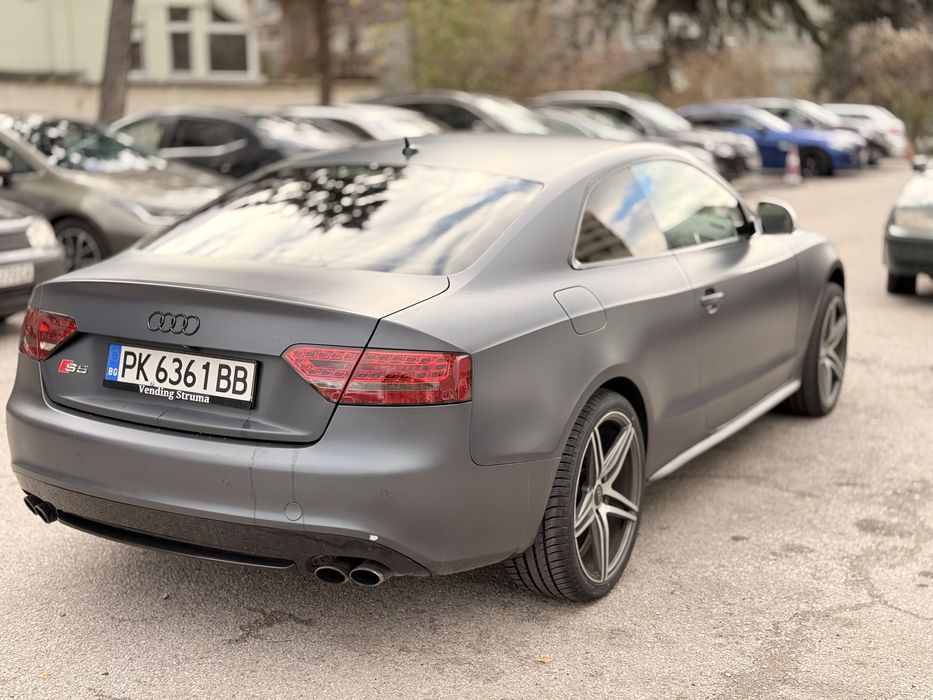 Audi s5 4.2 354к.с