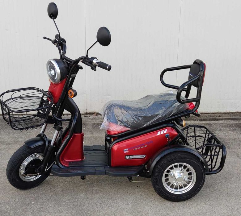 Електрическа триколка двуместна EcoWay модел M3 червена