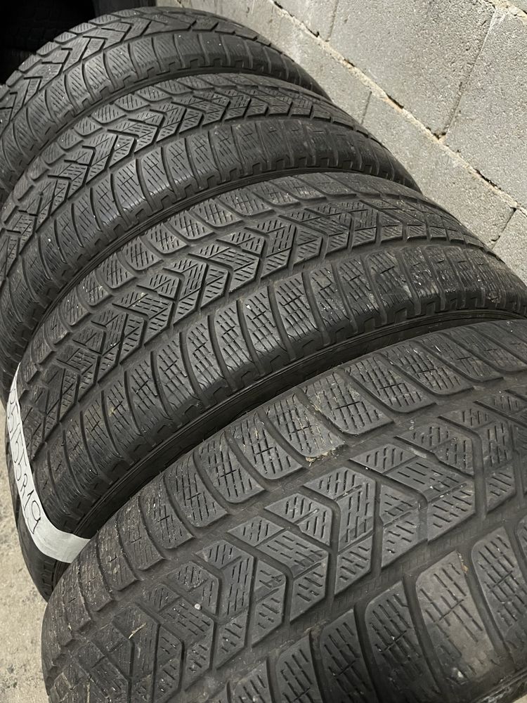 Anvelope 235/55 R19 PIRELLI iarnă ( M+S )