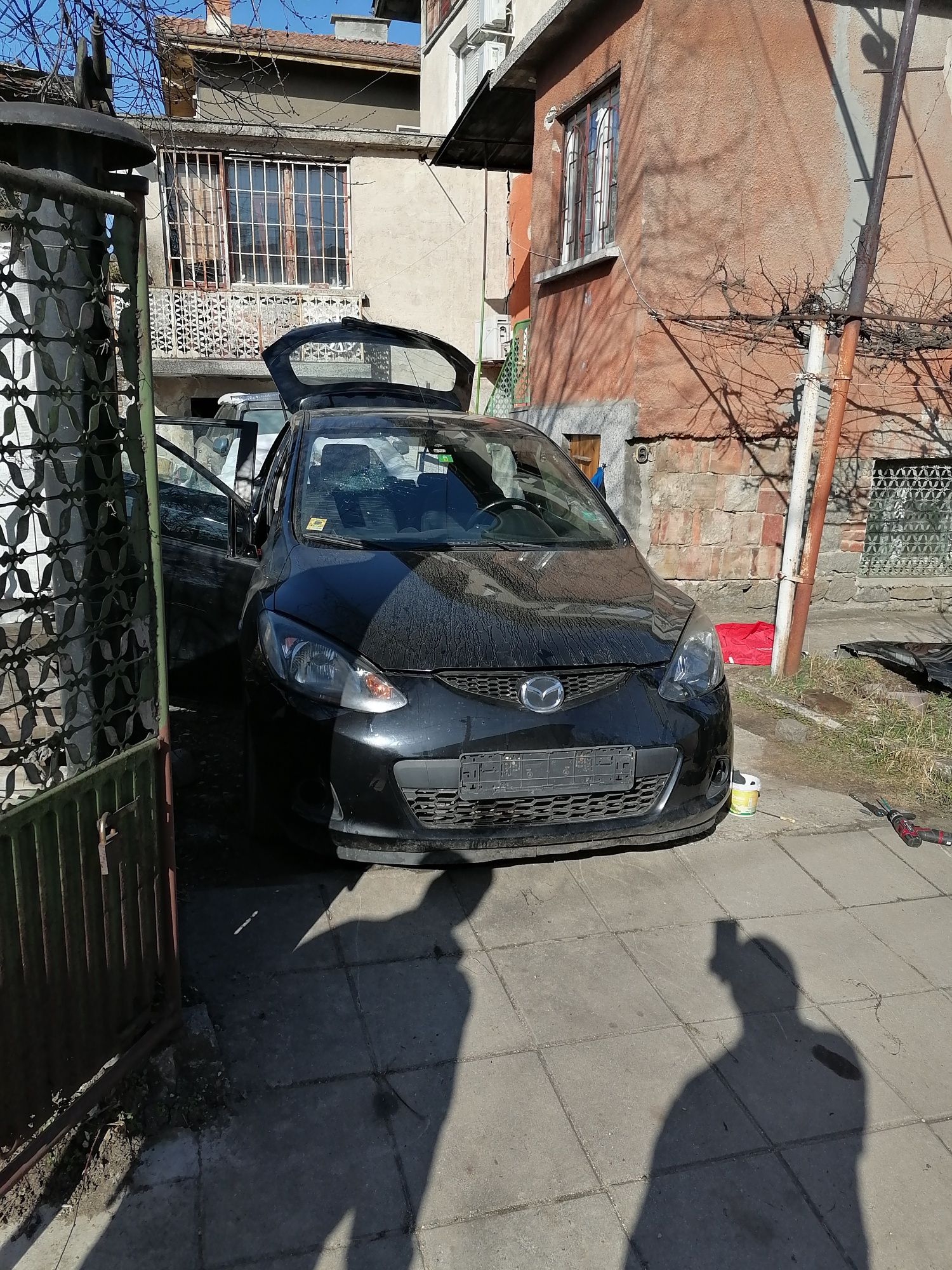 Мазда 2 за части 1,25 бензин ММ