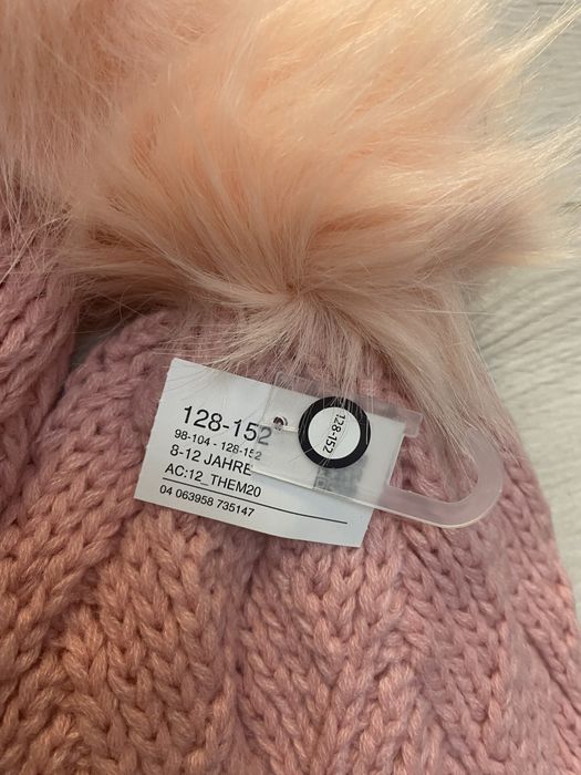 Caciula/ fes gros si super pufos fete, C&A, nou