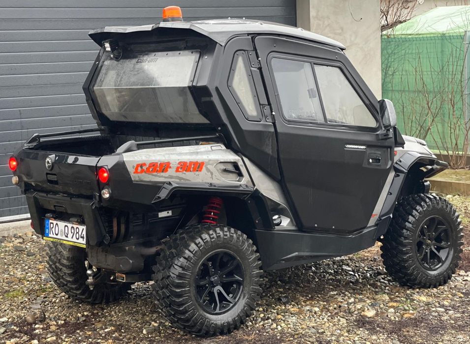 Utv/Buggy/Atv Can Am Commander 1000R XT 4x4 EFI 2015 Recent adus !