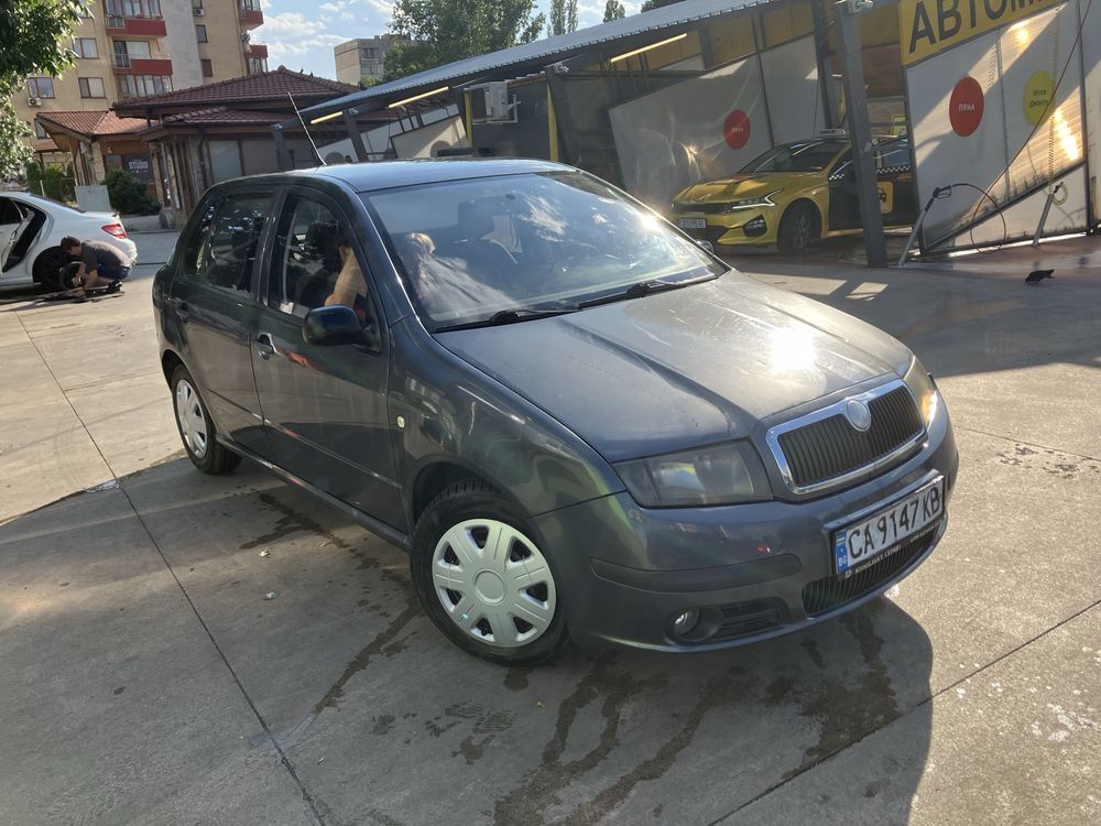 Продавам Skoda Fabia  хечбек 2007г. с климатик