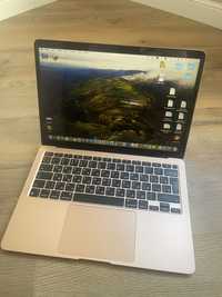 MacBook M1 2020 года