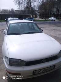 Срочно Toyota Camry 10 гази бор