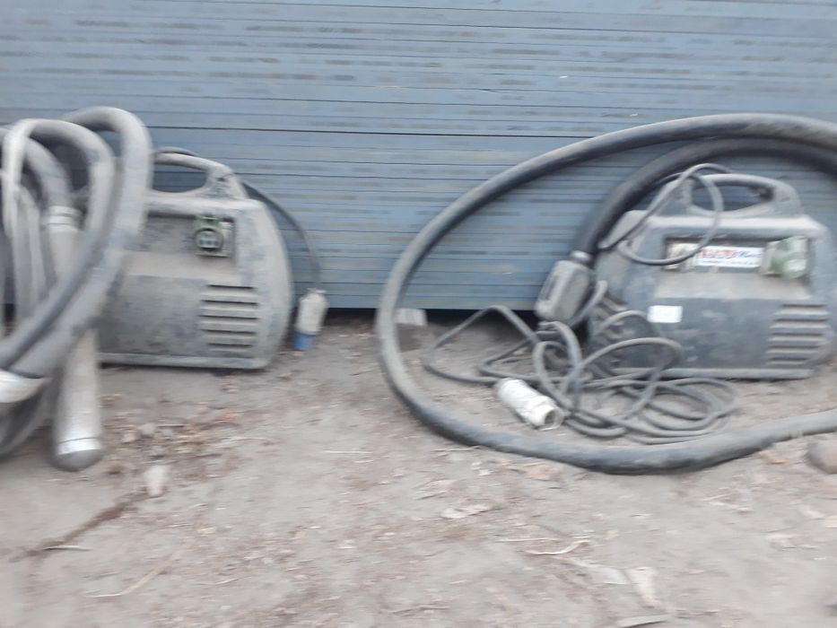 Betonieră mare silentioasa profesională Polieri-300 L+vibrator beton.