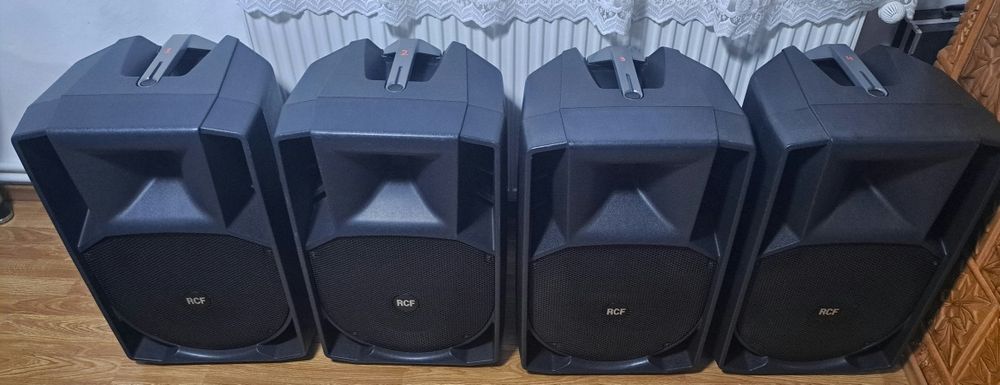 Vand 4 boxe Rcf 725 pasive