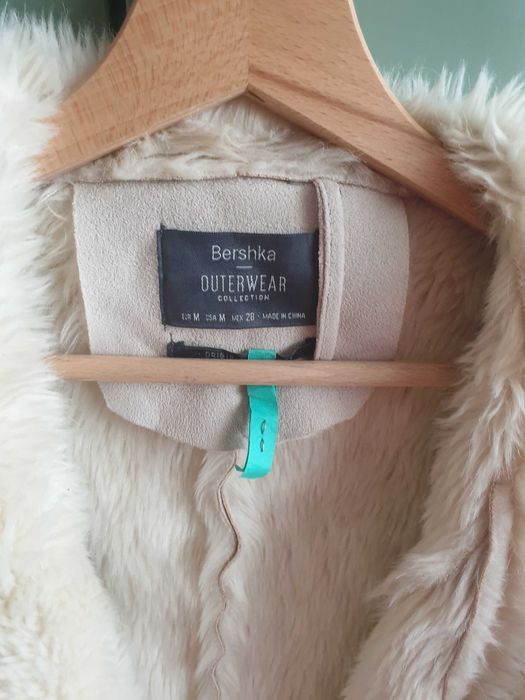 Късо палто Bershka размер М