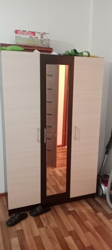 Шифонер почти новый