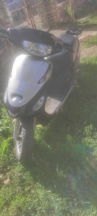 Скутер 50 кубика