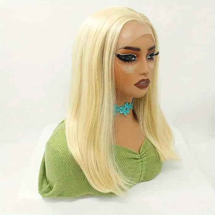 Елегантна руса перука с дантела отпред лейс фронт