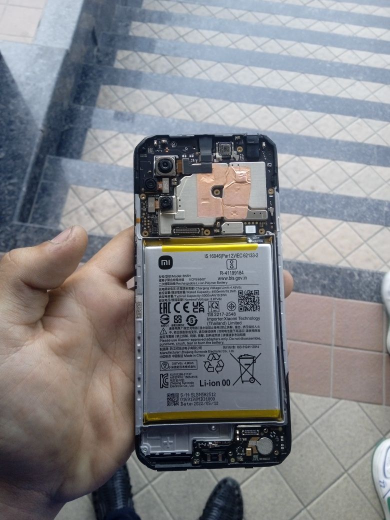 Telefon usta xizmati. Mobile qurilmaga service