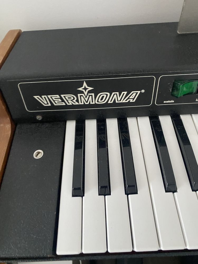 Pian/Orga “Vermona Piano “ stare buna