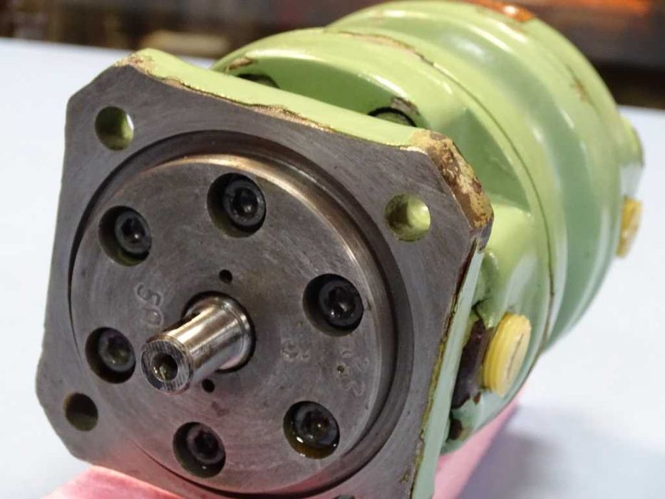 хидравлична помпа 3БГ12-41 АУ