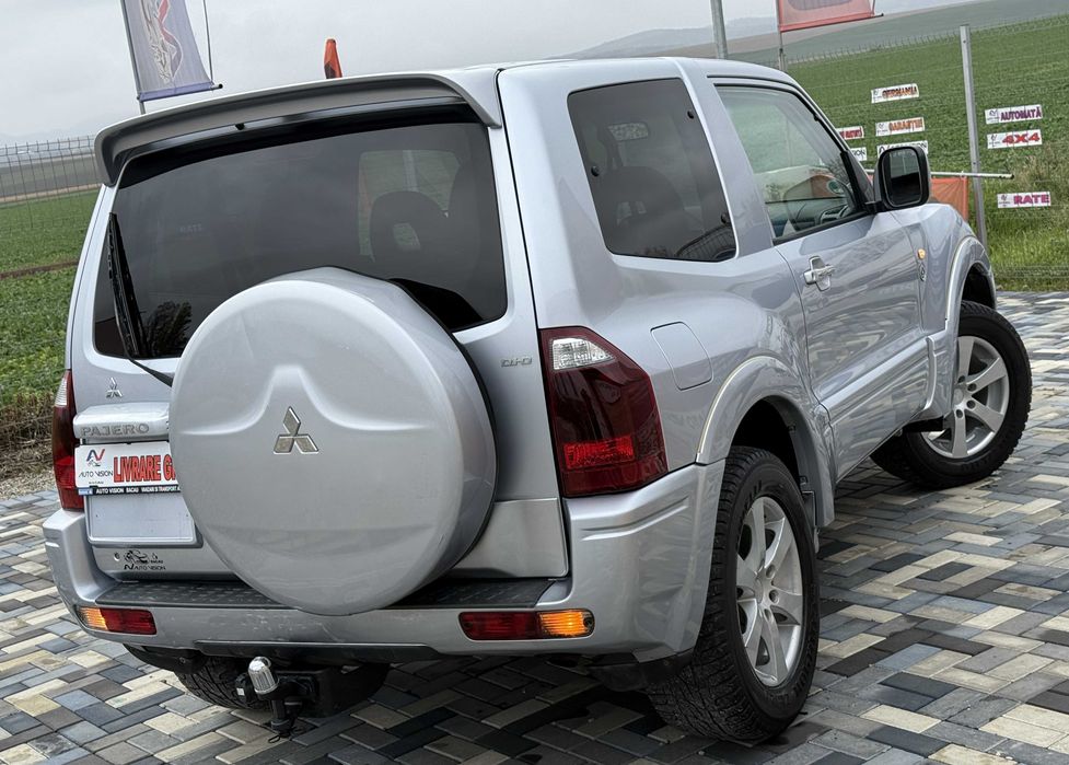 *RATE* Mitsubishi Pajero Montero 3.2Diesel 160Cp 4x4 2005 Extra FULL!