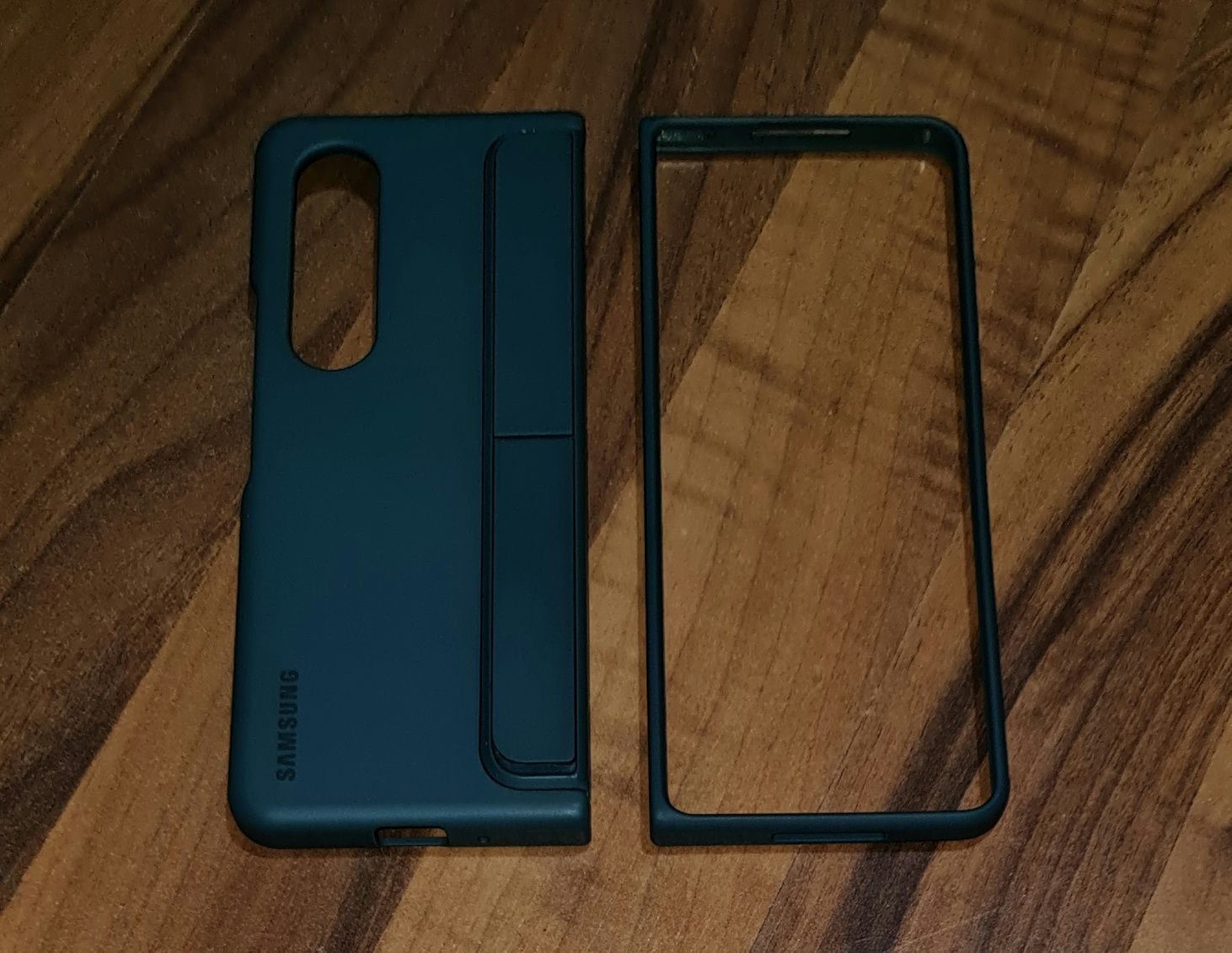 Husa originala Samsung Standing Cover with Pen Galaxy Z Fold 4 F936