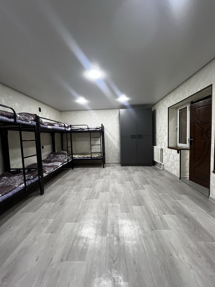 Kunlik xostel barcha sharoitlari blan