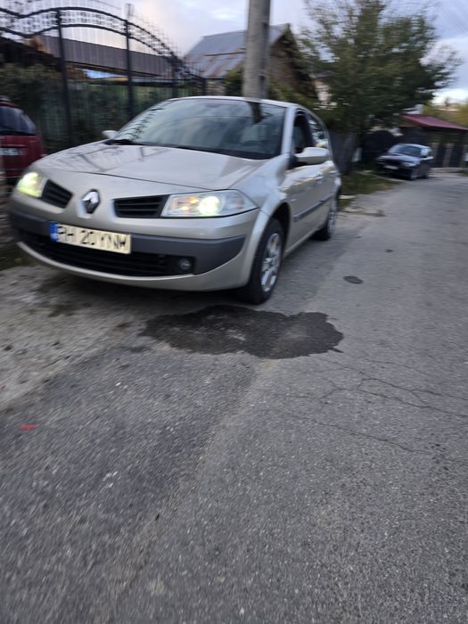 Vand Renault megan 2 ușor negociabil