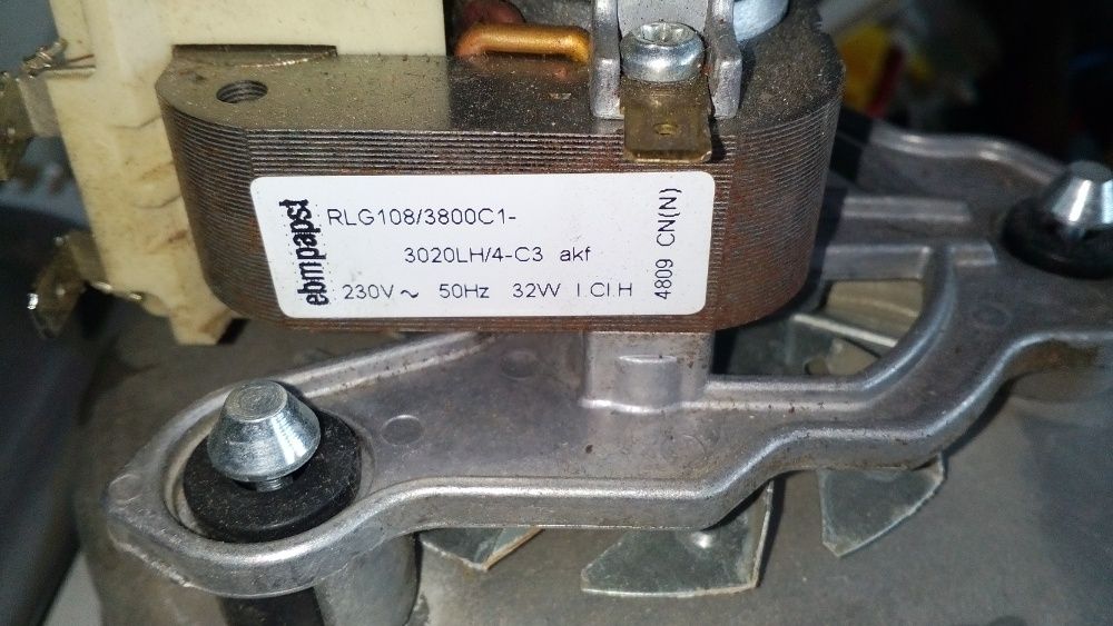Ferroli Domiproject F24D Fluxostat Ventilator Vas expansiune Pompa