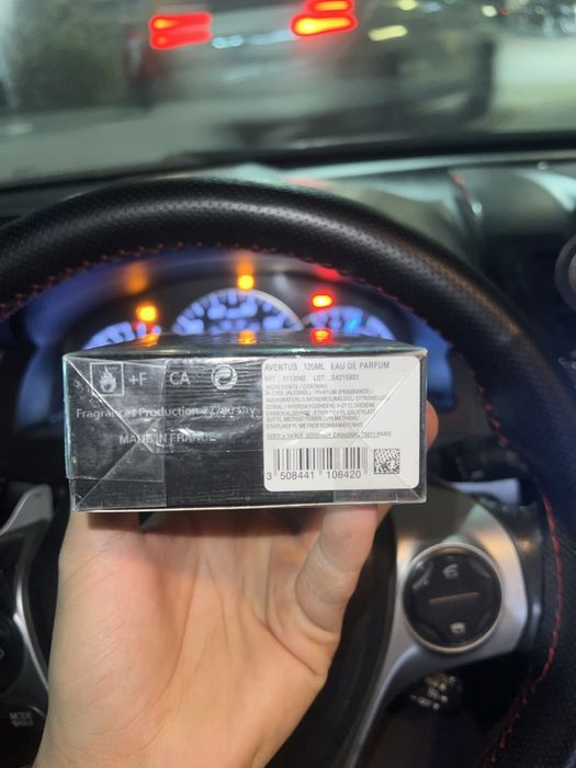 Парфюм Creed Aventus