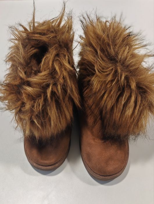 UGG Australia mărimea 32