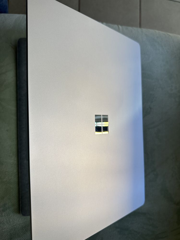 Surface Laptop 3 Model 1867