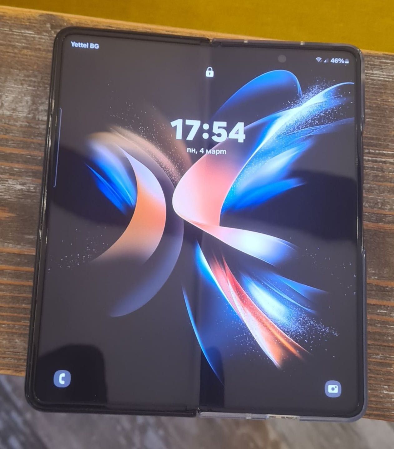 Samsung Fold 4 с гаранция