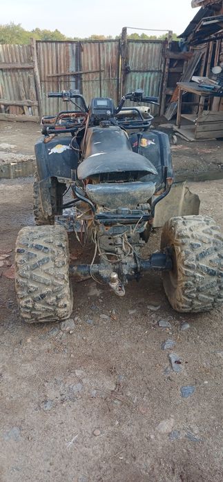 Vând atv linhai buyang 300 pentru piese