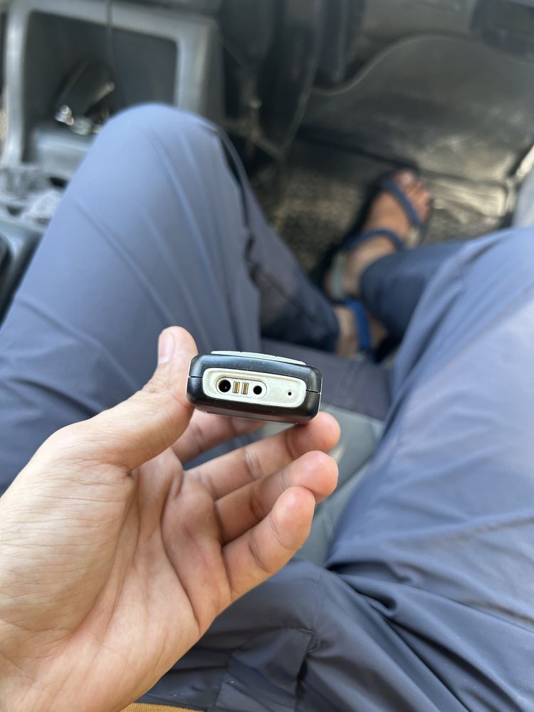 nokia 2100 sotiladi