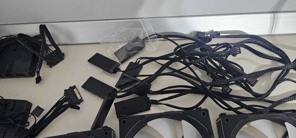 Lian Li Uni Fan AL 120 mm