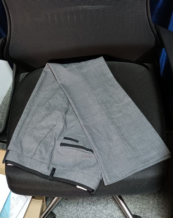 Pantaloni office h&m din stofa nr 36 S